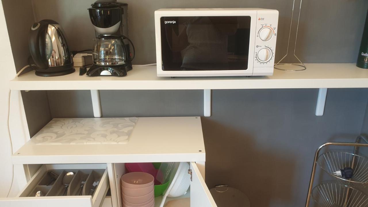 Apartmani N.May'S 카를로바츠 외부 사진